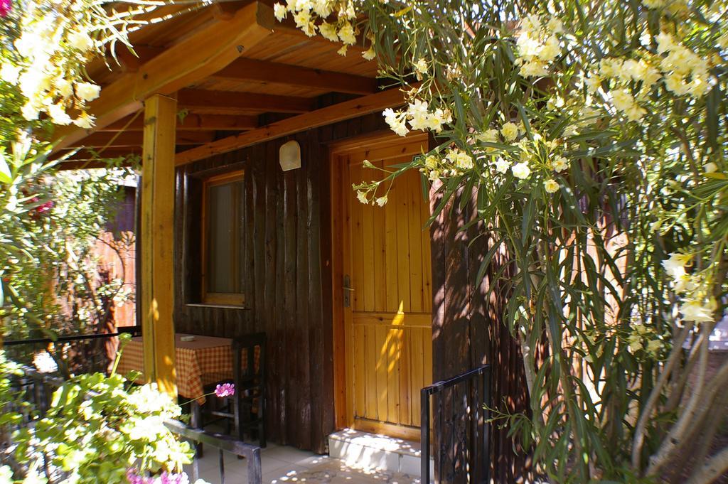 Arriba Pension&Restaurant Gümüşlük Exterior foto